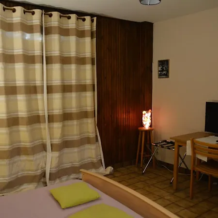 Restaurant Les Planottes 2*